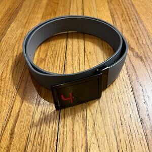 Short Par 4 Belt Mens 42-45 XL Gray Buckle